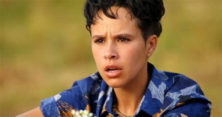 'Surviving Paradise': Who is Tabitha Sloane? Midwest-based actress works as a gender-fluid and biracial model