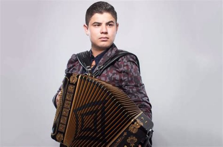 Alfredo Olivas's Height And Its Significance