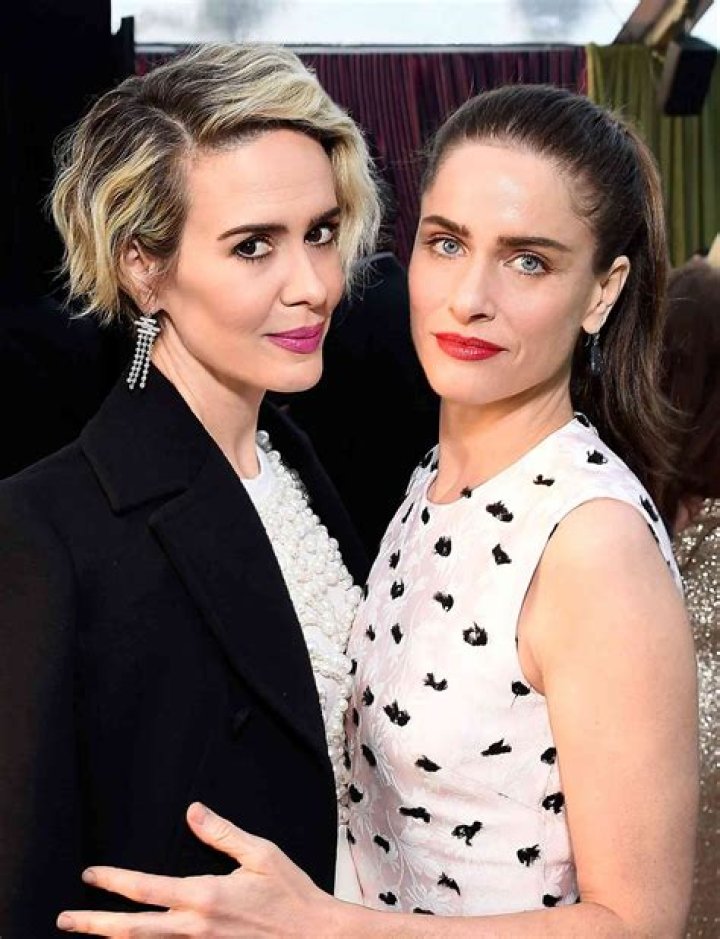 Amanda Peet Bio, Relationship with Sarah Paulson, Husband, Net Worth ·