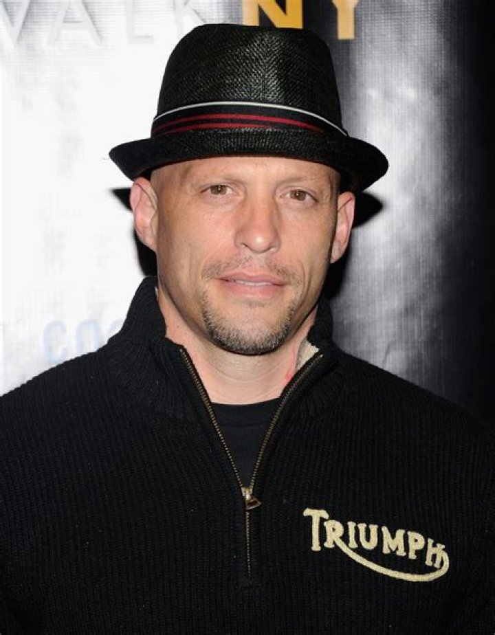 Ami James Net Worth Income