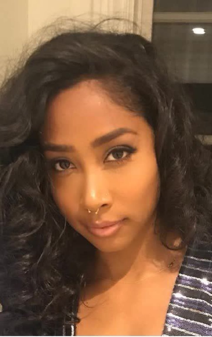 Apryl Jones (Reality Star) - Age, Birthday, Bio, Facts, Family, Net Worth, Height & More