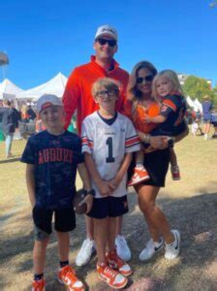 Auburn Cheerleader Lindsay Shiver Arrested- Husband Robert Shiver |