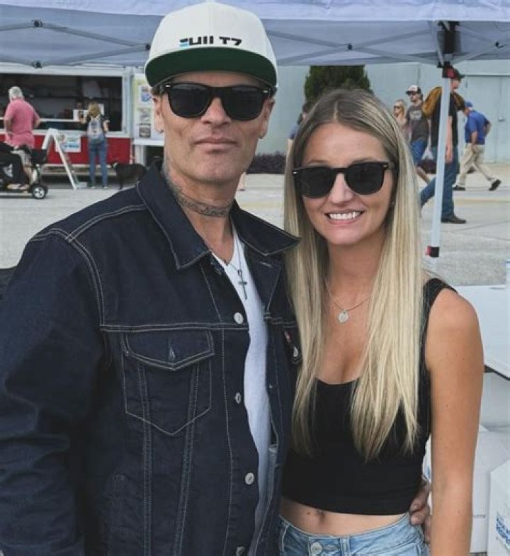Chad Hiltz Personal Life, Career, Wife, Net Worth, Measurements