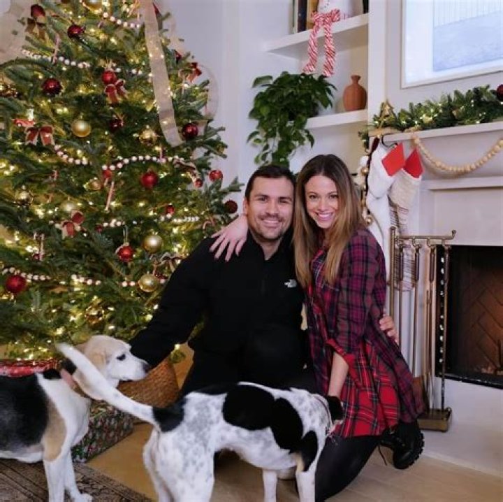 Cheryl Scott’s bio: age, salary, wedding, husband, ABC 7, net worth, is she married?