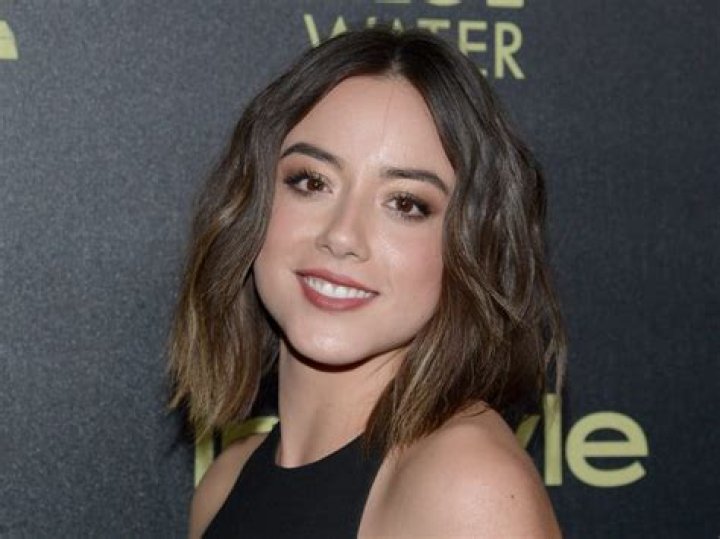 Chloe Bennet – Bio, Parents, Dating, Boyfriend, Family, Age, Height, Ethnicity
