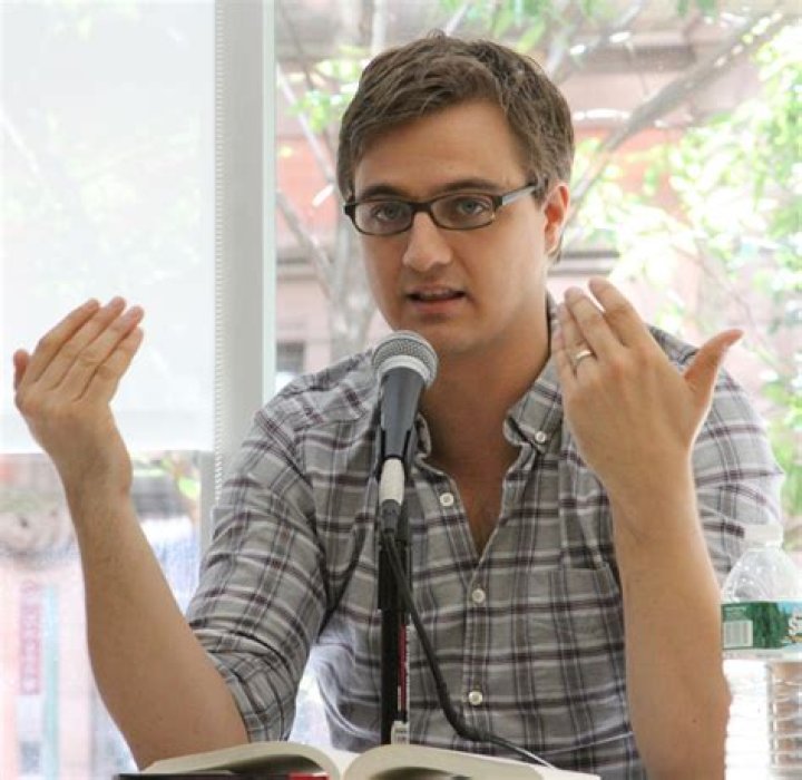Chris Hayes' Height And Its Significance