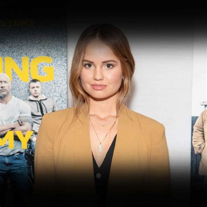 Debby Ryan Bio, Age, Height, Net Worth, Boyfriend and Family Life