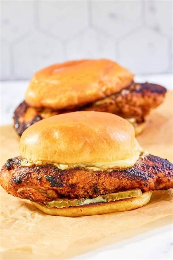 Dive Into Popeyes Blackened Chicken Sandwich