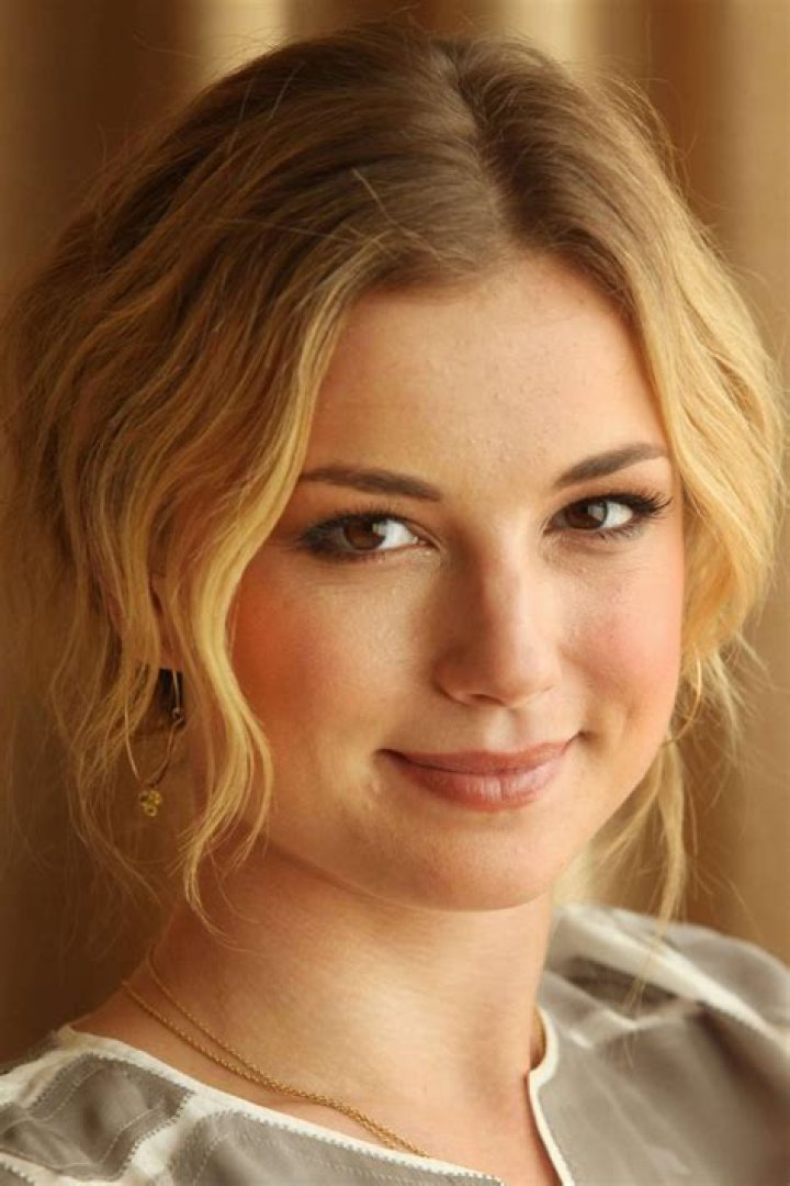 Emily VanCamp is checking out of The Resident