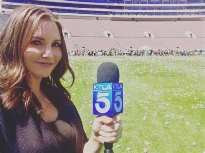Erin Myers Bio, Wiki, Age, Net Worth, Height, Family, Salary, Net Worth and KTLA 5 News ·
