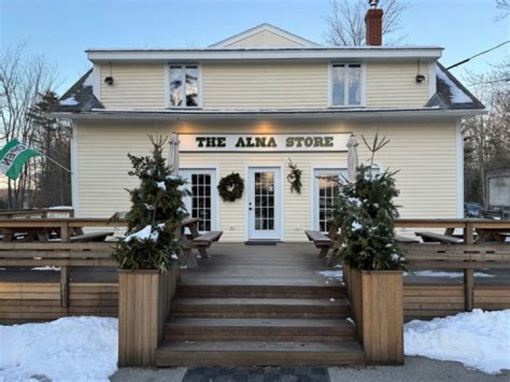 Explore The Alna Store Photos For Unseen Maine
