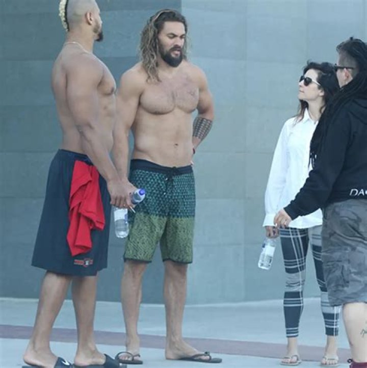 Jason Momoa’s height, weight and body measurements