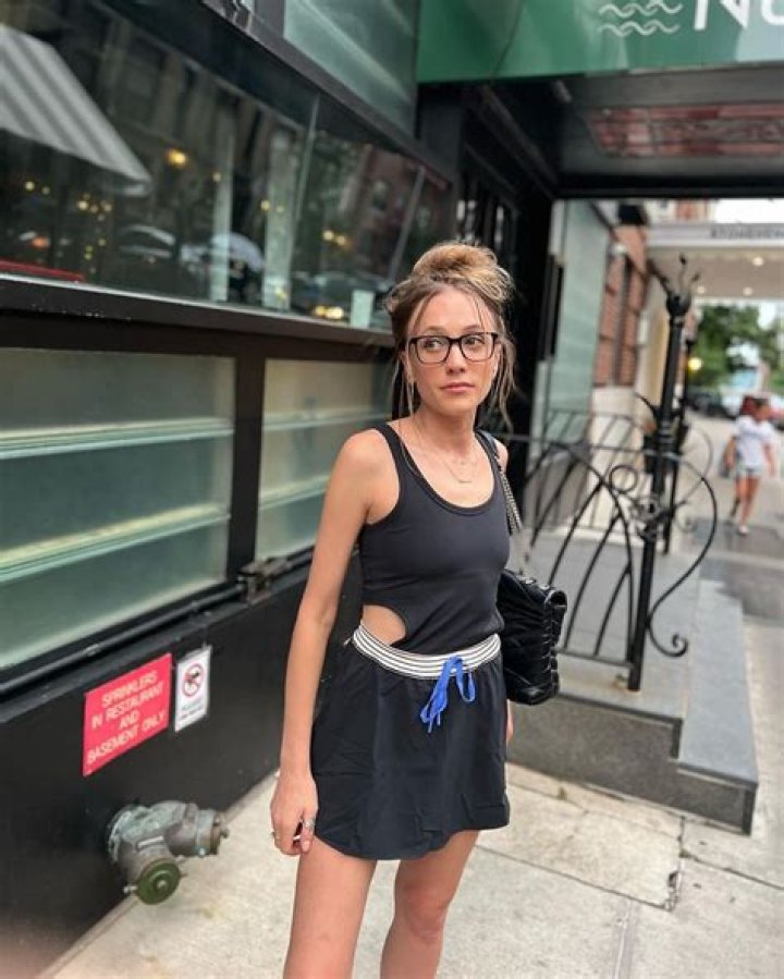 Kat Timpf's Height And Weight Revealed!