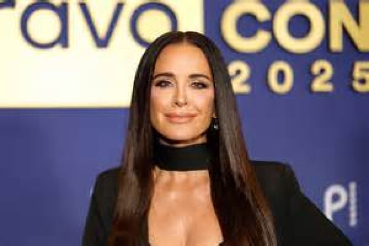 Kyle Richards Reddit Divorce Rumors Spark Controversy