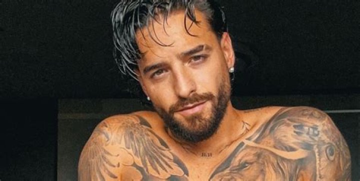 Maluma Showed Off His Lean Physique in a Shirtless Thirst Trap ·