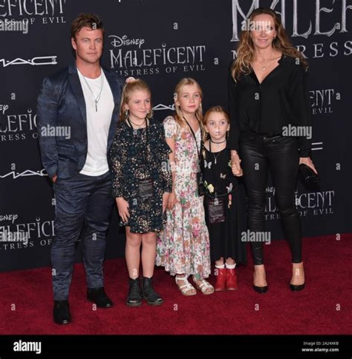 Meet Samuel Carlyle And Elizabeth Ann Logan; Age Gap Family And Net Worth |