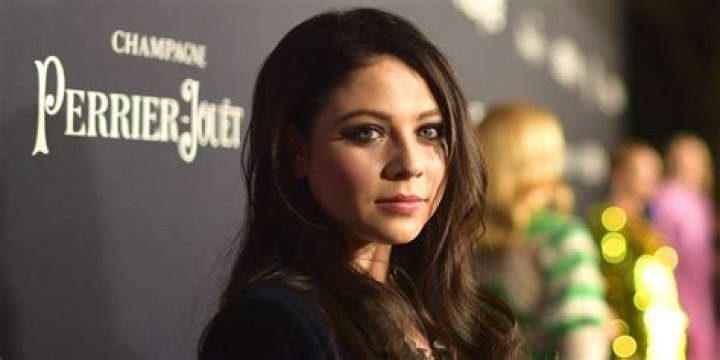 Michelle Trachtenberg biography, is she married, what is her net worth?