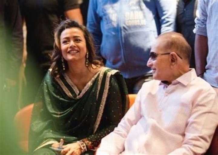 Namrata Shirodkar Biography, Age, Height, Husband, Net Worth, Family ·