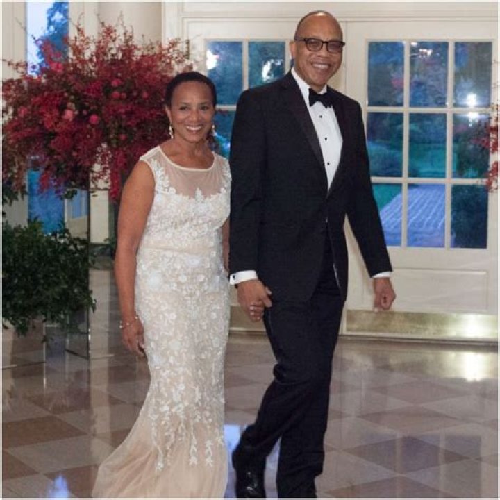 PlogX | Eugene Robinson's Married Life With Wife Avis Collins Robinson