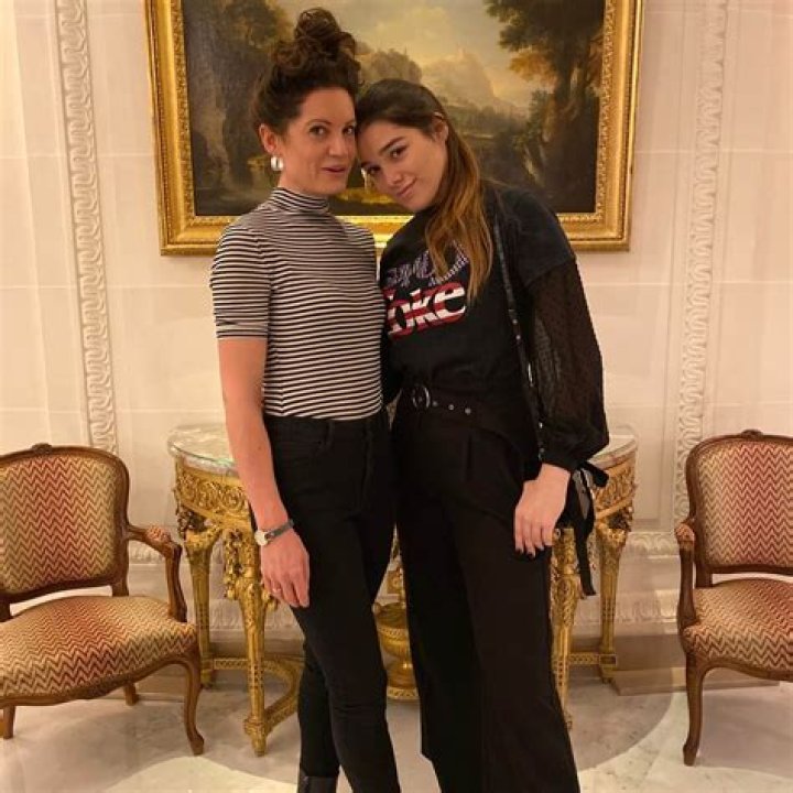 Rafaela Pugh: Facts About Florence Pugh's Sister
