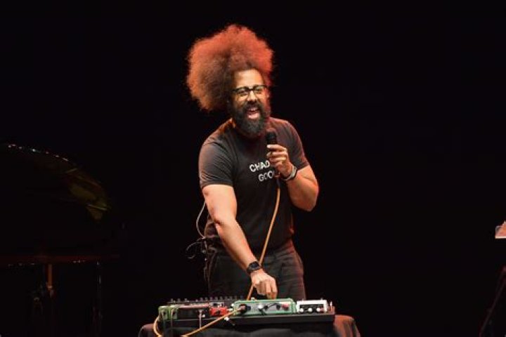 Reggie Watts Bio, Wikipedia, Age, Height, Wife, Net Worth and Comedy