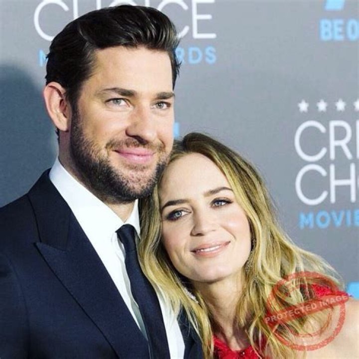 Tabitha Swatosh Bio, Wiki, Age, Height, Parents, Boyfriend, and Net Worth ·
