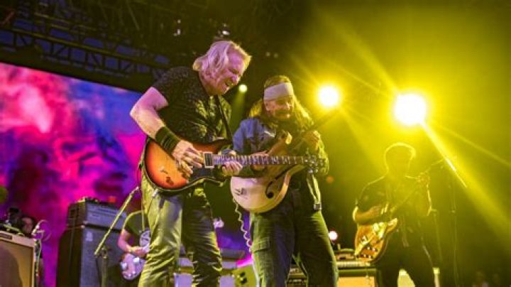 The Tragic Death Of Joe Walsh's Daughter |