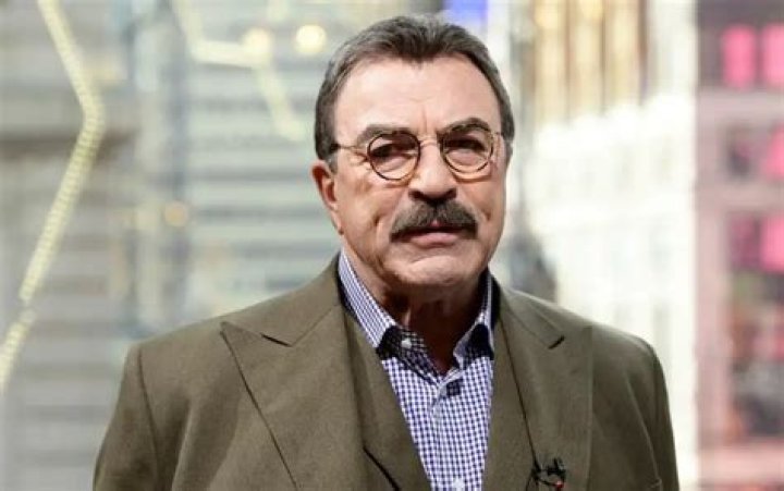 Tom Selleck Age, Net worth: Kids, Bio-Wiki, Wife, Weight