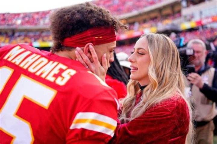 Unveiling Brittany Mahomes' Height: Discoveries And Insights