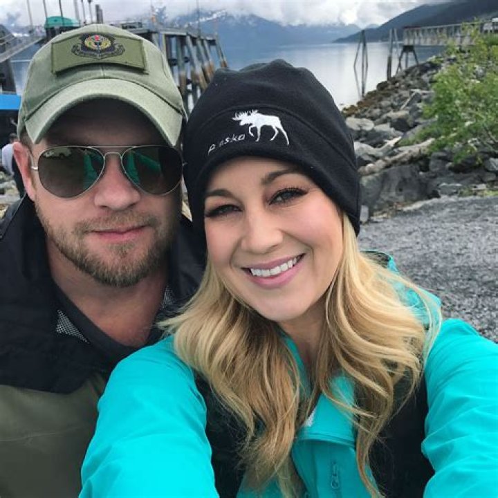 Unveiling Kellie Pickler's Family Tapestry: Discoveries And Insights