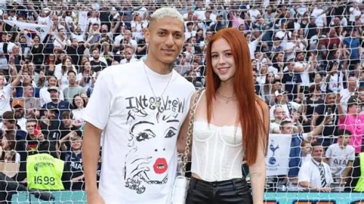 Unveiling The Enigma: Richarlison's Wife Revealed