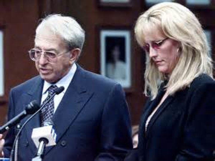 Unveiling The Untold Truths Of Erin Brockovich's Net Worth