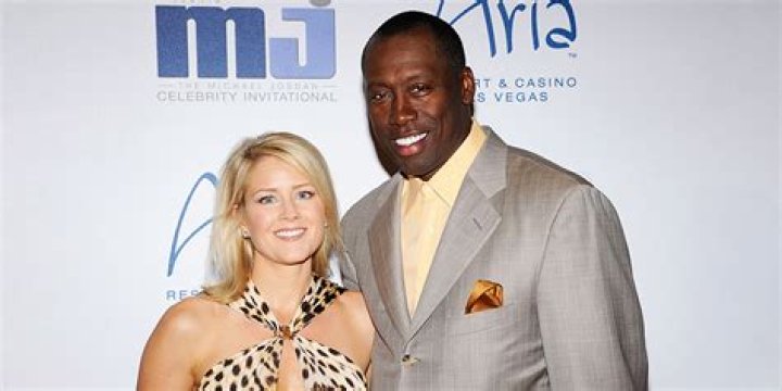What does Al Joyner's second wife do for a living?