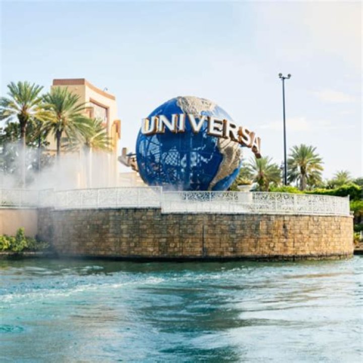 What Went Wrong With Universal's Reboot Movie |