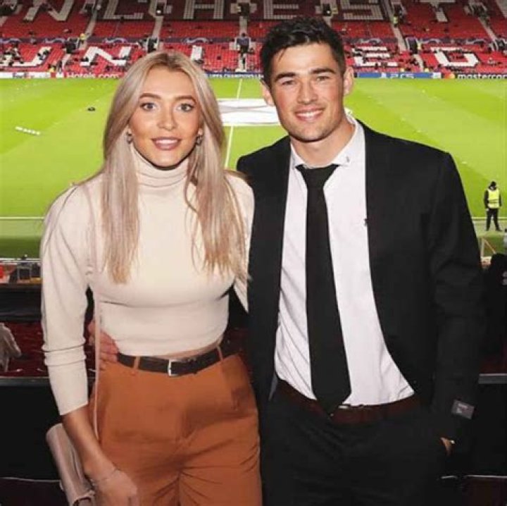 Who's Helen Housby's Partner Or Boyfriend?