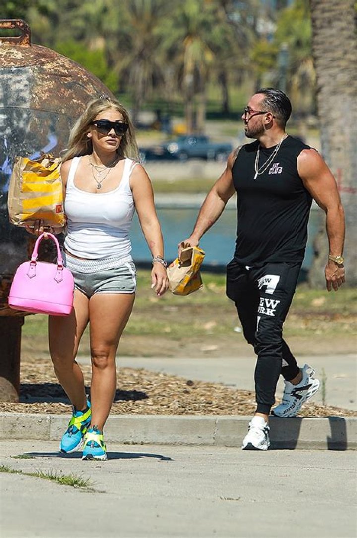 Who Is Jen Harley Boyfriend Joe Ambrosole And Why Did She Pulled A Gun At Him? |