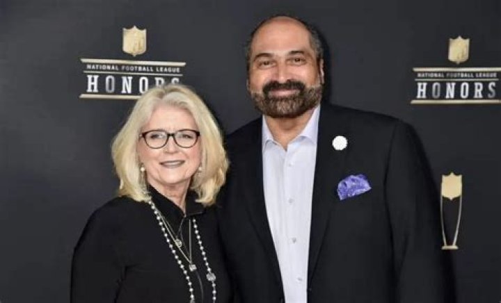 Who was Franco Harris' wife? Late NFL Hall of Famer, 72, met love of his life in college