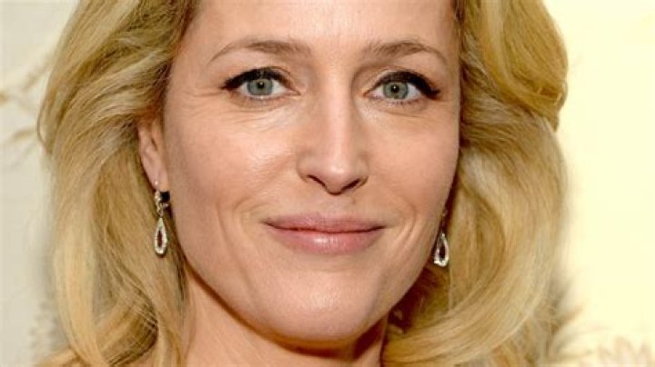 X-Files Star Gillian Anderson Bares All In New PETA Ad