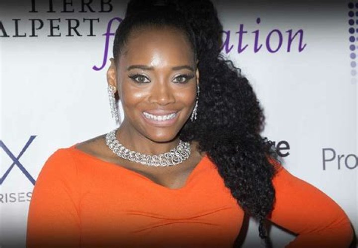 Yandy Smith- Wiki, Age, Ethnicity, Husband, Height, Net Worth, Career